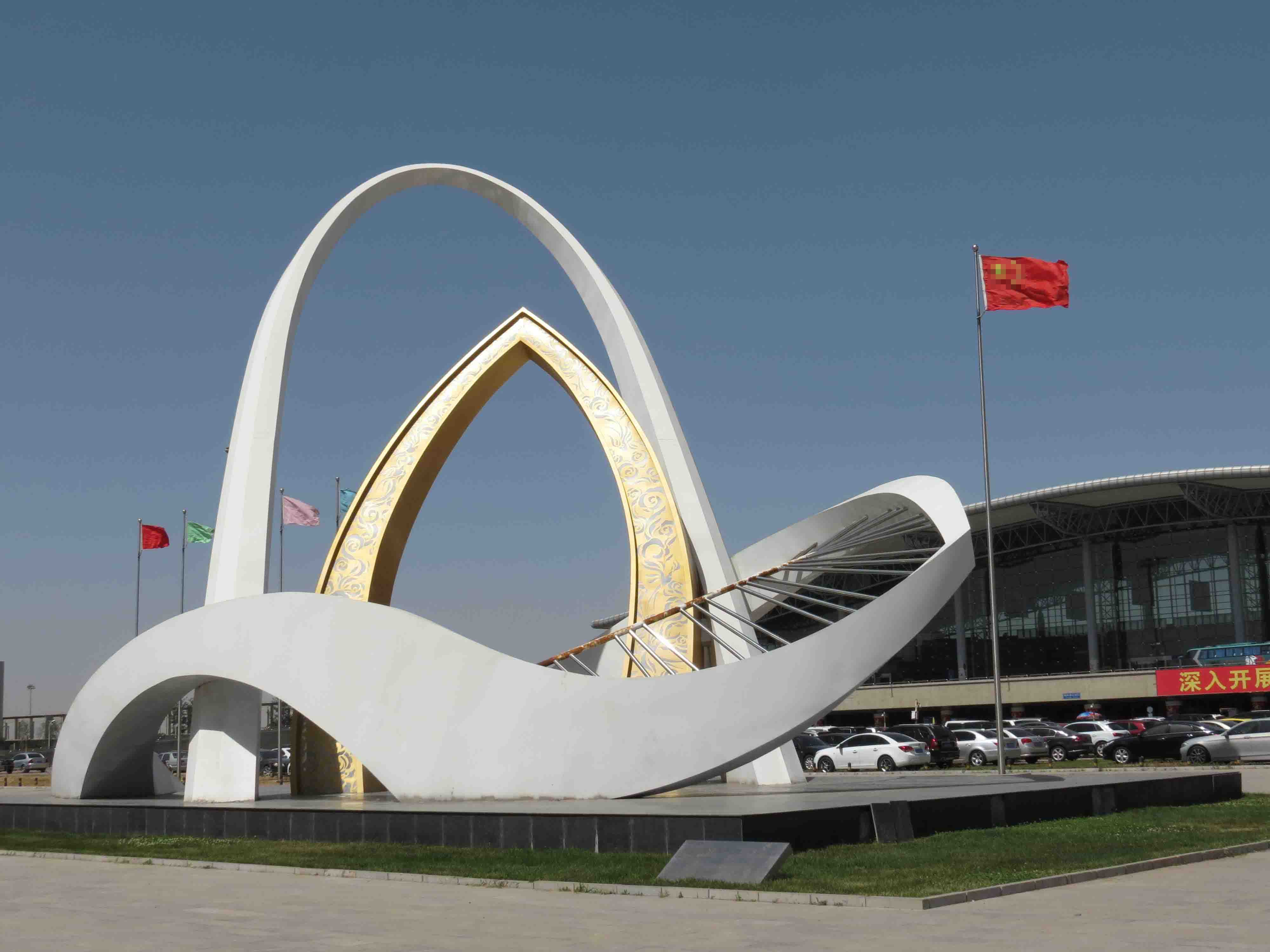 機(jī)場景觀雕塑，機(jī)場不銹鋼標(biāo)志，廣場大型標(biāo)志